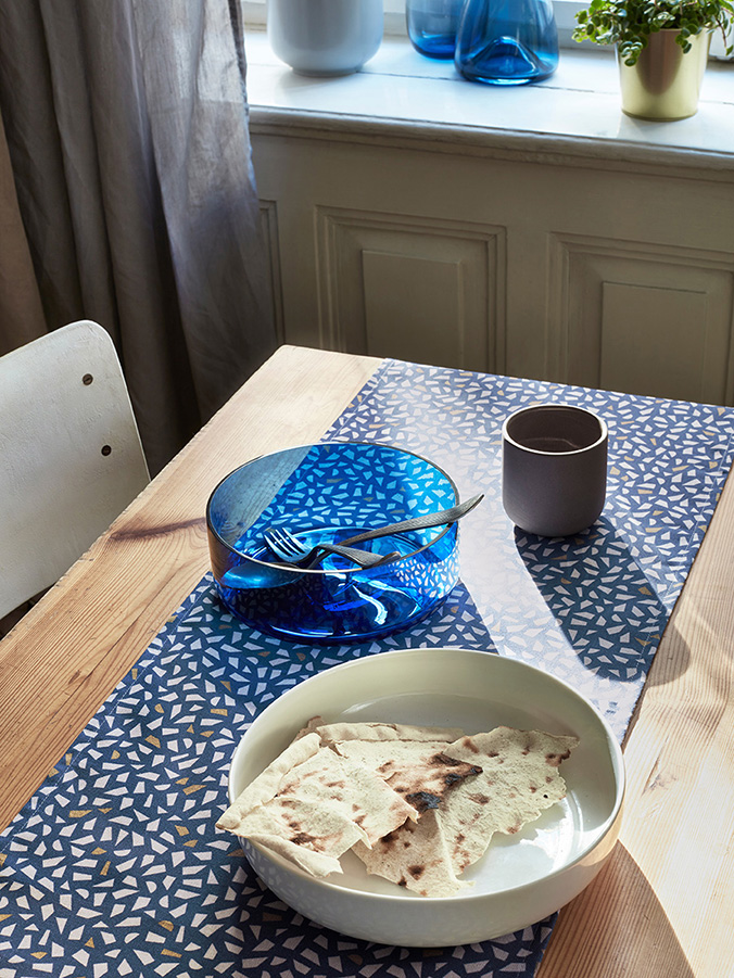 Table runner Elements