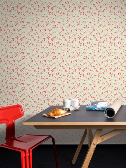 Sample of wallpaper Berries red