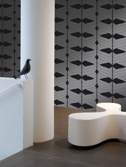 Sample of wallpaper Coctail black